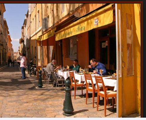 New! T2 Idealement Situe Au Coeur Du Centre Historique. *